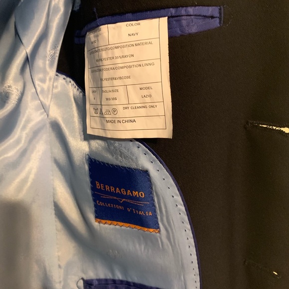 Berragamo Navy Slim Fit Suit 36S - Picture 3 of 5
